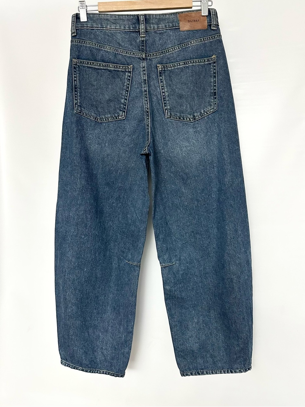 ⭐️⏱️FIRM$Drop DL1961w Miro High Rise Barrel Jeans in North Port - Picture 4 of 11